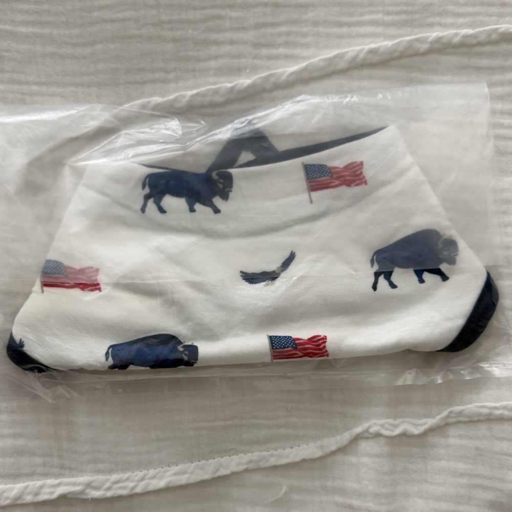 Kyte Baby Frontier Print Bib